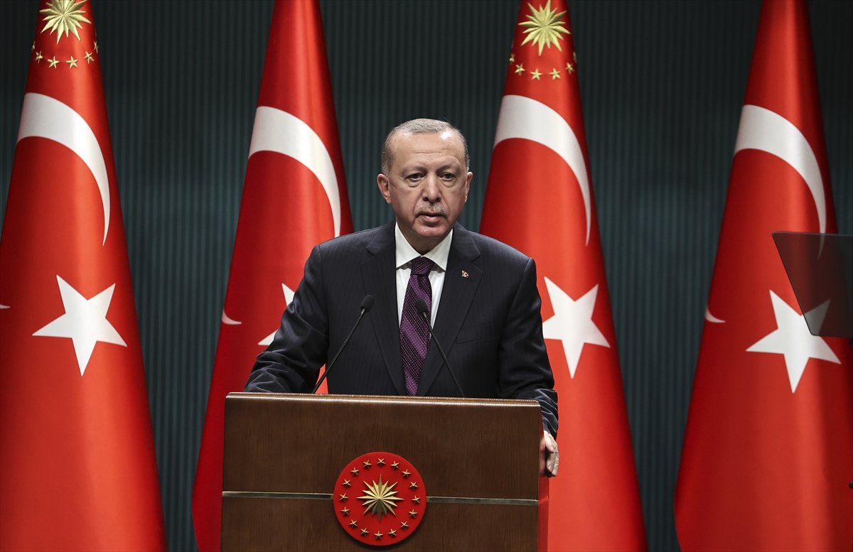 Cumhurbaşkanı Erdoğan yüz yüze eğitimin 15 Şubat’a kadar ertelendiğini duyurdu