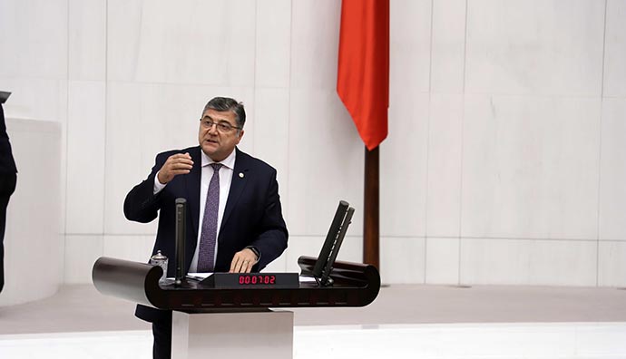 CHP İzmir Milletvekili Kamil Okyay Sındır, “şans oyunlarında şanssızlık artmış!” dedi