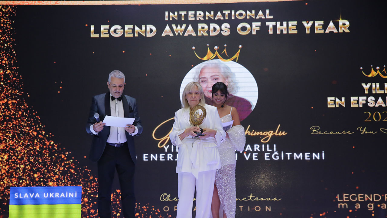 Gülmira İbrahimoğlu “Yılın En Başarılı Uluslararası Bio Enerji Uzmanı ve Eğitmeni” ödülünü aldı! 